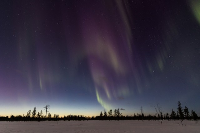 Virmalised öises Varangeri taevas, Norra