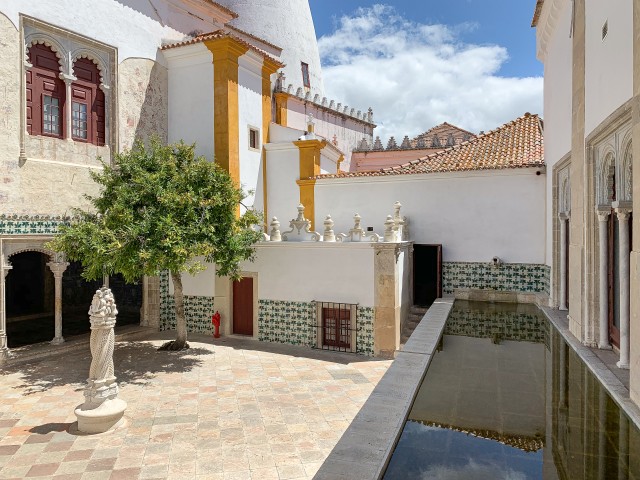 Monserrate palee sisehoov, Sintra, Portugal