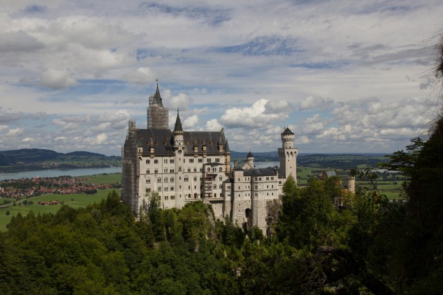 Neuschwansteini lossi lõunafassaad, Saksamaal Baieris