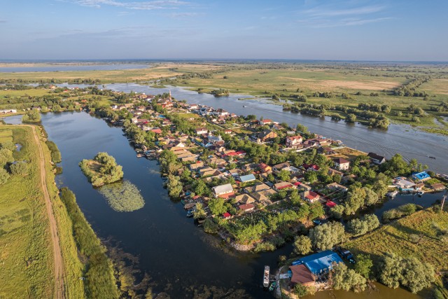 Mila 23, "Tšempionide küla",  Doonau deltas Rumeenias